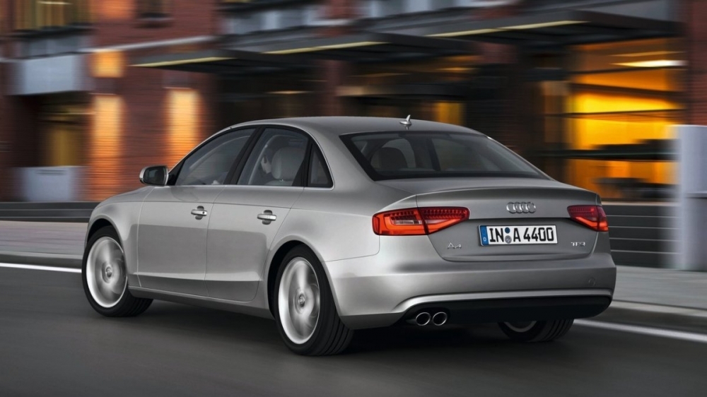 Audi_A4 Sedan_45 TFSI quattro