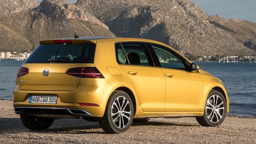 Volkswagen_Golf_280 TSI Highline