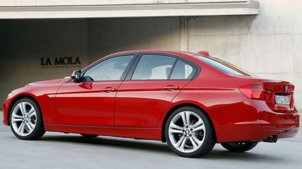 BMW_3-Series Sedan_335i Sport