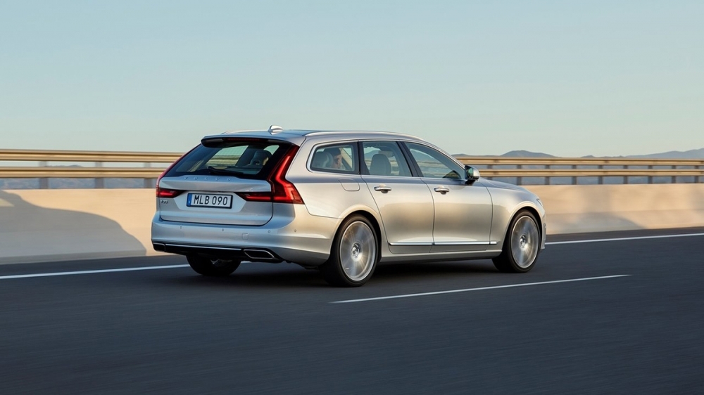 Volvo_V90_T5 Momentum