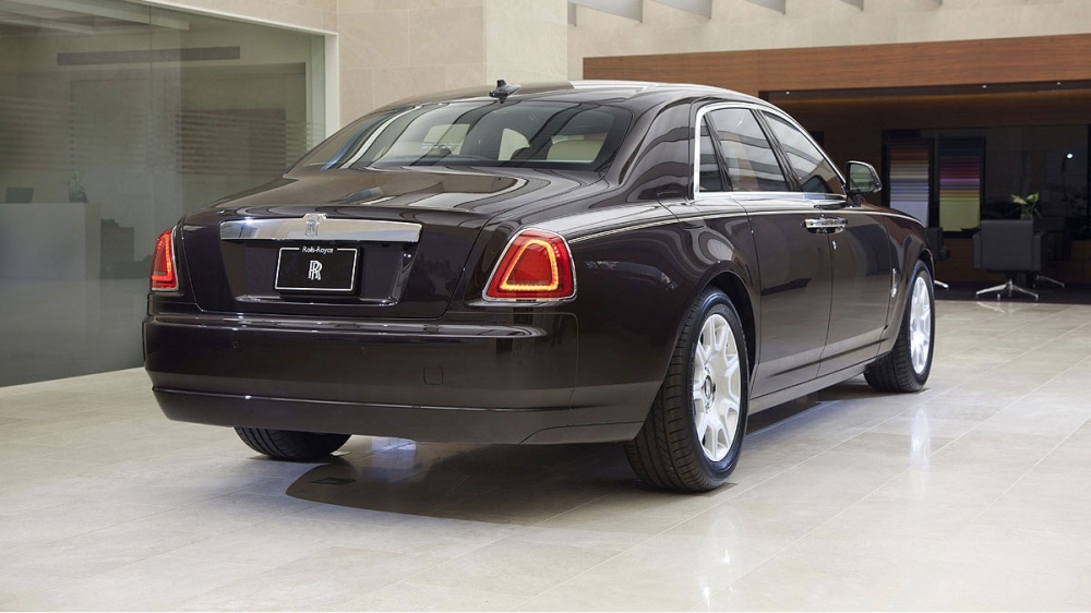 Rolls-Royce_Ghost_6.6 V12