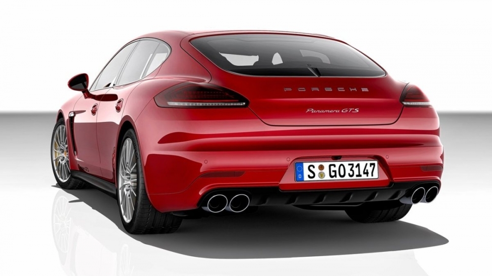 Porsche_Panamera_GTS