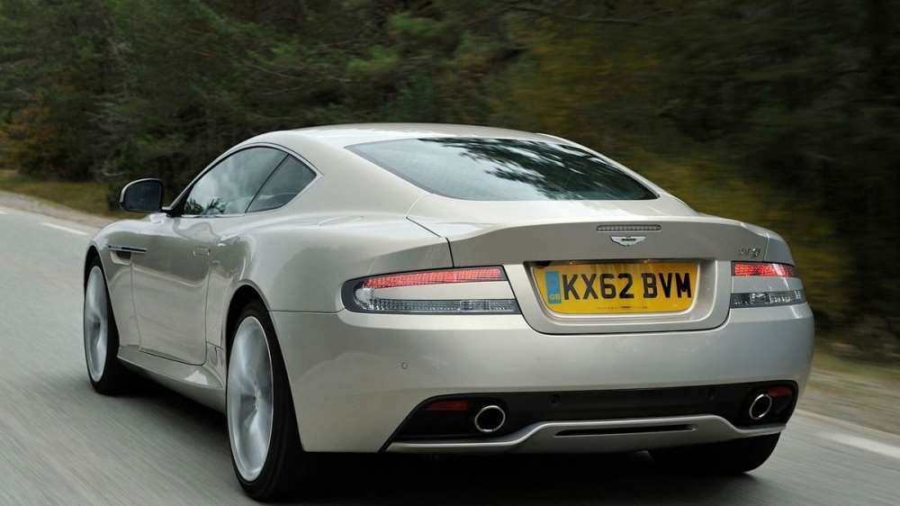 Aston Martin_DB9_6.0 V12