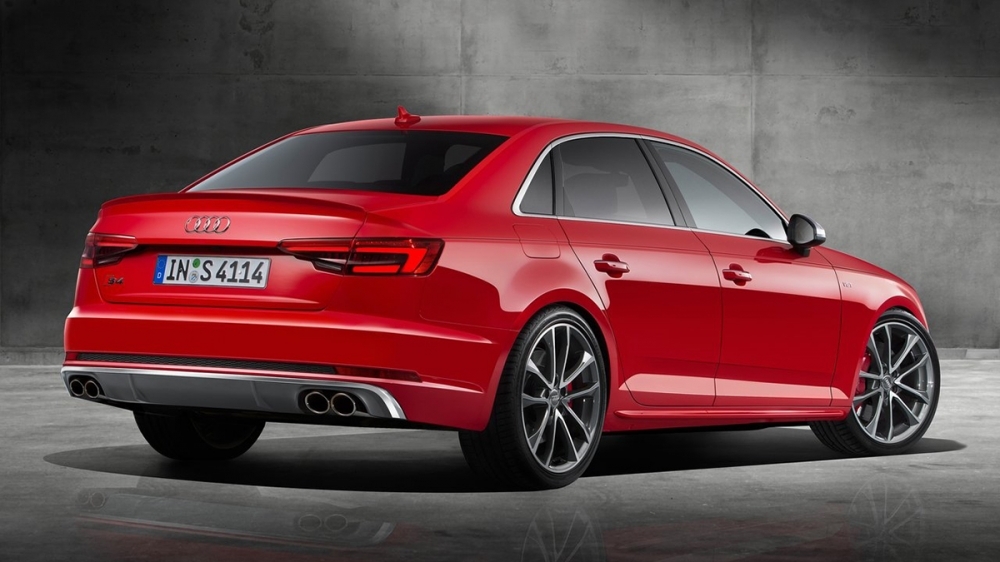 Audi_A4 Sedan_S4