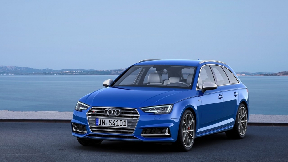 Audi_A4 Avant_S4