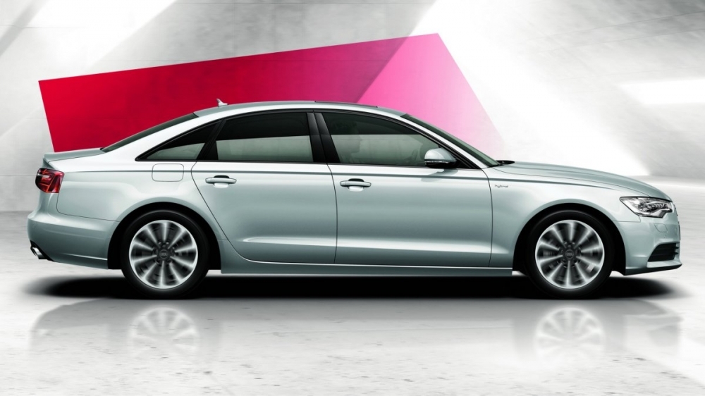 Audi_A6 Sedan_40 Hybrid