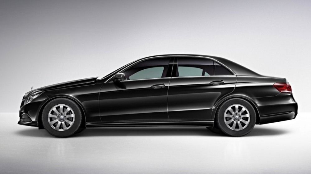 M-Benz_E-Class Sedan_E200 Classic