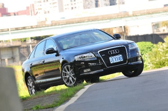 2010 Audi A6 Sedan 3.0 TFSI quattro