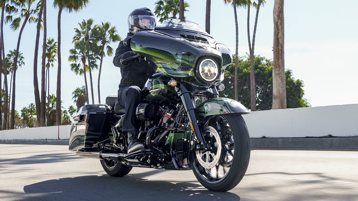 2022 Harley-Davidson CVO Street Glide ABS