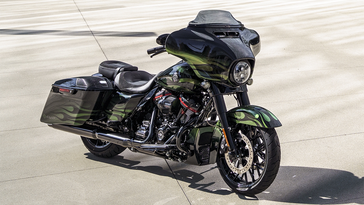 2022 Harley-Davidson CVO Street Glide ABS