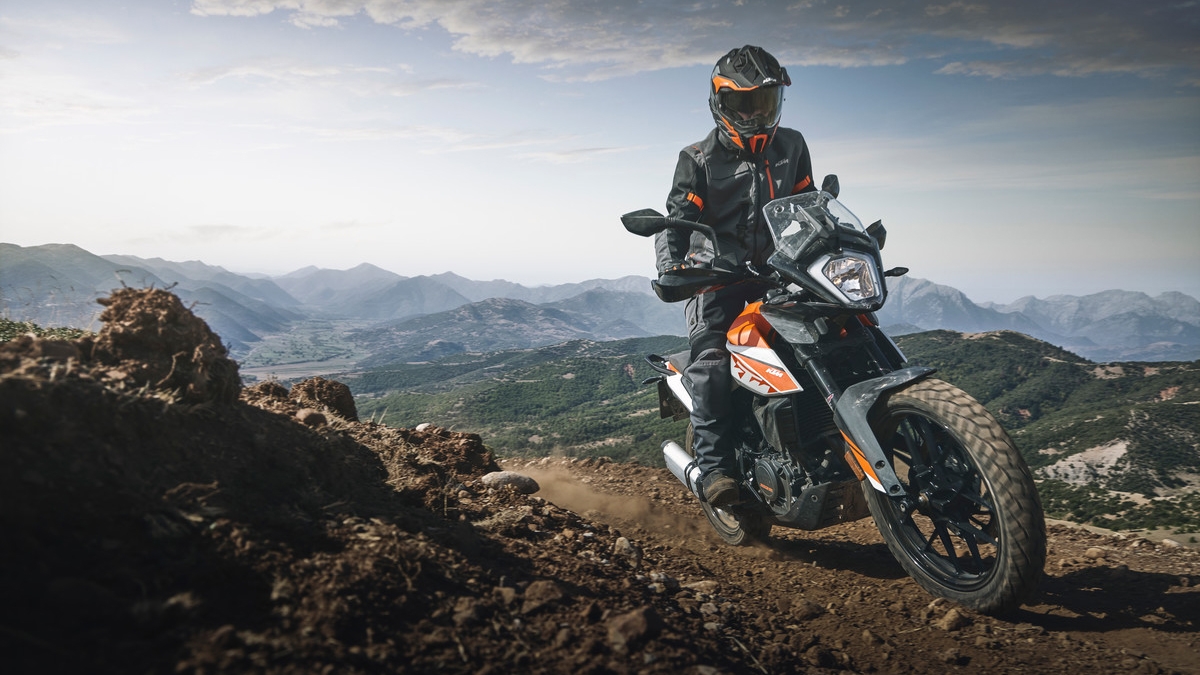 2022 KTM 250 Adventure ABS