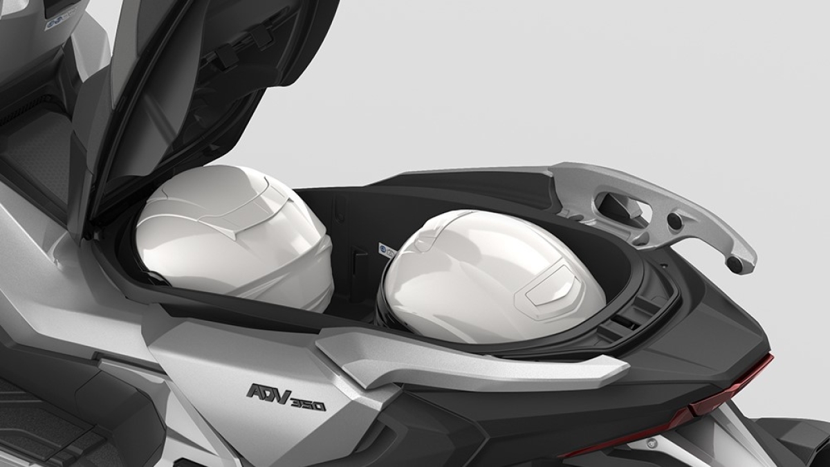 2024 Honda ADV 350 RoadSync ABS