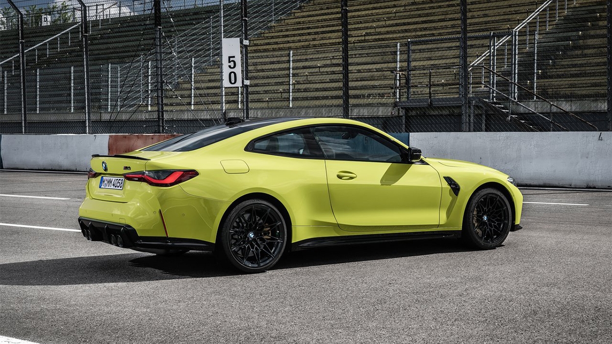 2021 BMW 4-Series M4 Competition Racing Package