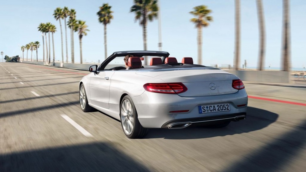 2021 M-Benz C-Class Cabriolet C200進化版