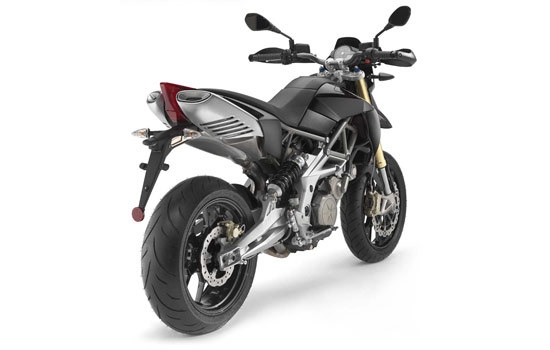 Aprilia_DORSODURO_SMV 750