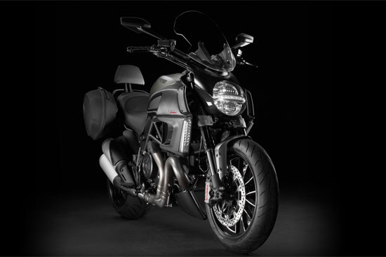 Ducati_Diavel_Strada