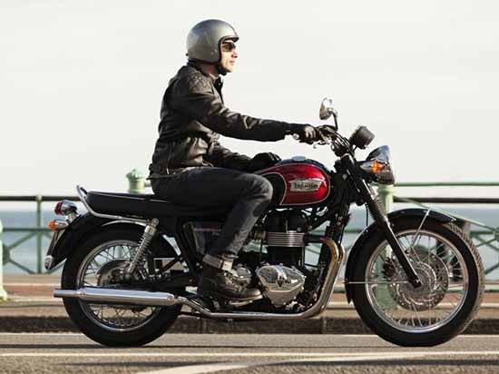 Triumph_Bonneville_T100