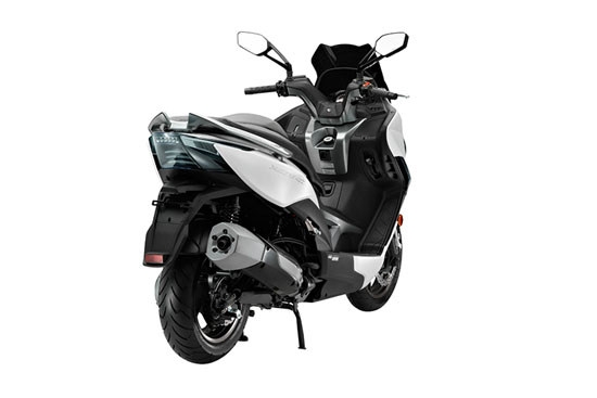 Kymco_Xciting_400