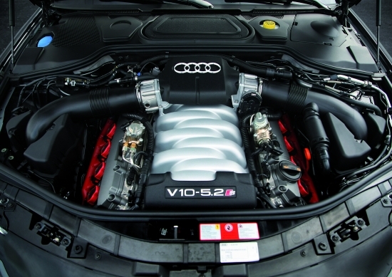 Audi_A8_S8