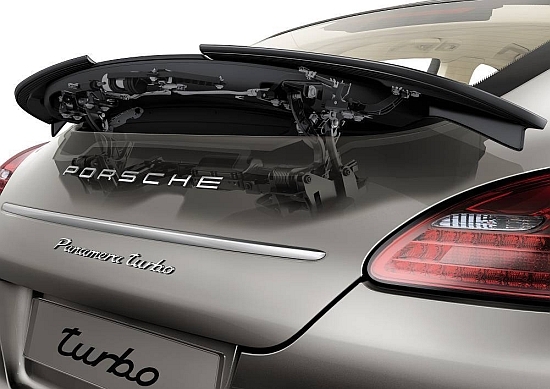 Porsche_Panamera_Turbo