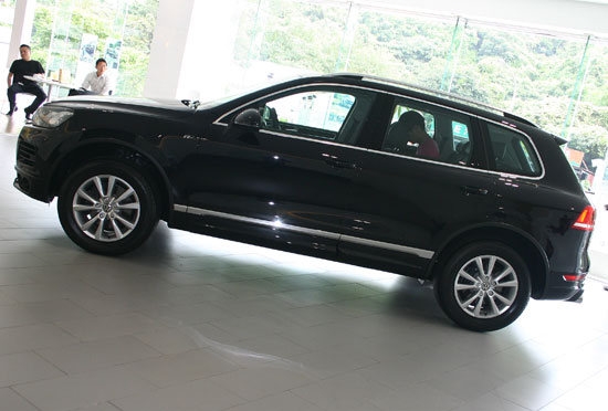 Volkswagen_Touareg_3.0 TDI BlueMotion R-Line