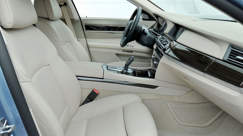 BMW_7-Series_ActiveHybrid 7L