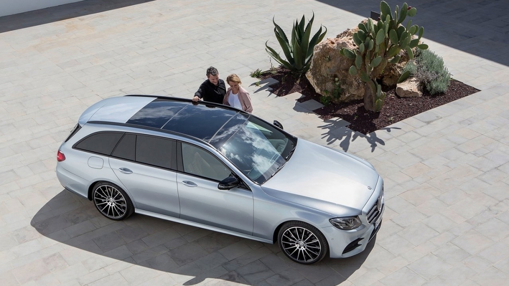 2020 M-Benz E-Class Estate E300運動版