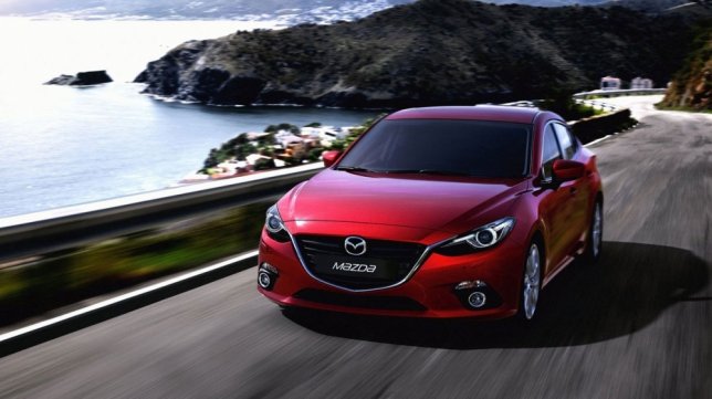 2015 Mazda 3 4D 2.0尊榮型