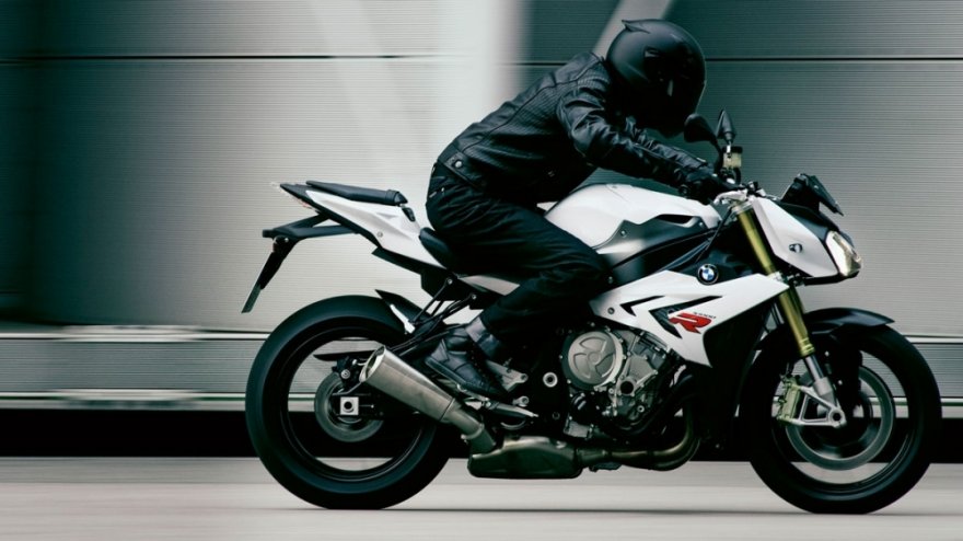 2017 BMW S Series 1000 R