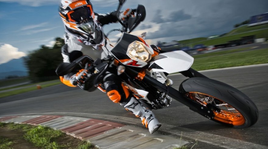 2015 KTM SMC 690 R