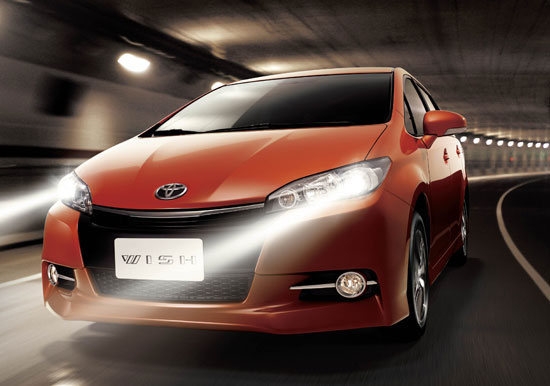 2013 Toyota Wish 2.0尊爵