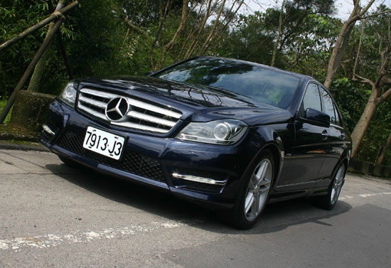 2013 M-Benz C-Class Sedan