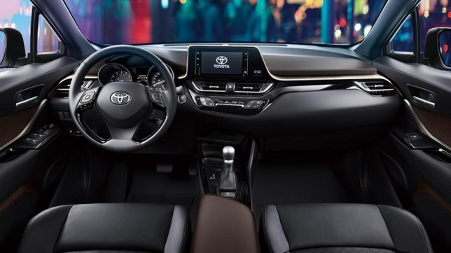 2018 Toyota C-HR 尊爵AWD