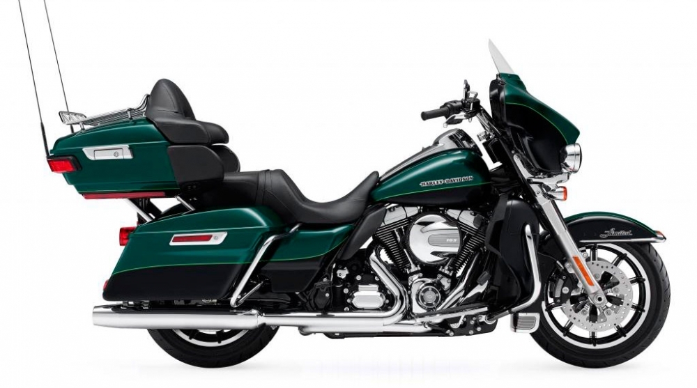 Harley-Davidson_Touring_Ultra Limited Low