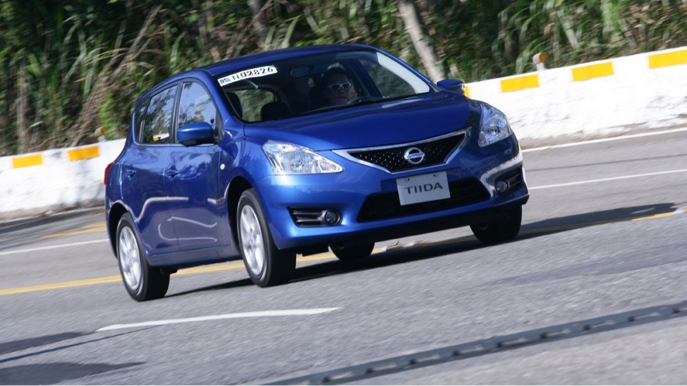 Nissan_Tiida 5D_傳奇版