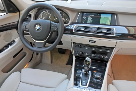 BMW_5-Series GT_535i