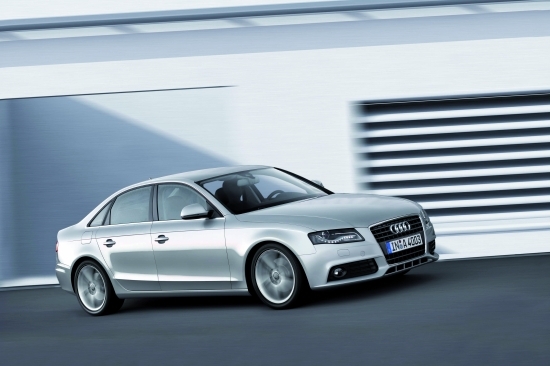 Audi_A4 Sedan_2.0 TDI