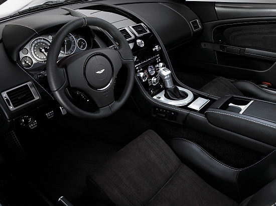 Aston Martin_DBS_6.0 V12 Coupe