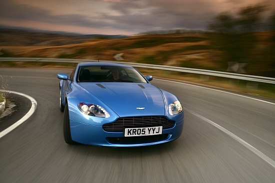 Aston Martin_Vantage_V8 Coupe