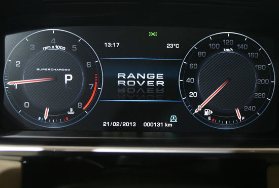 Land Rover_Range Rover_3.0 TDV6 HSE