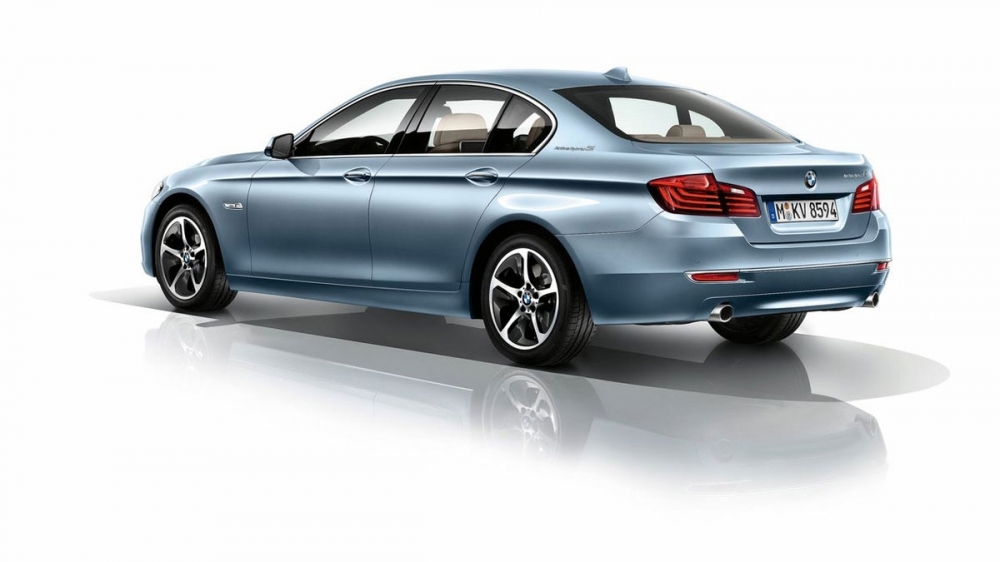 BMW_5-Series Sedan_ActiveHybrid 5 Modern Line