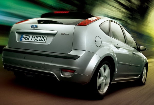 Ford_Focus_S2.0