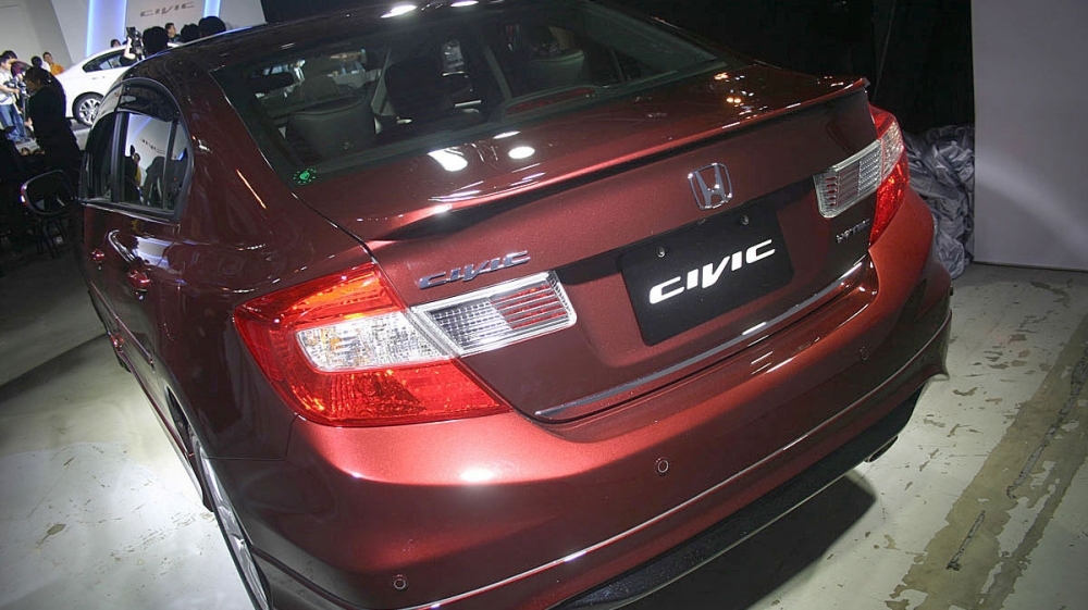 Honda_Civic(NEW)_1.8 VTi