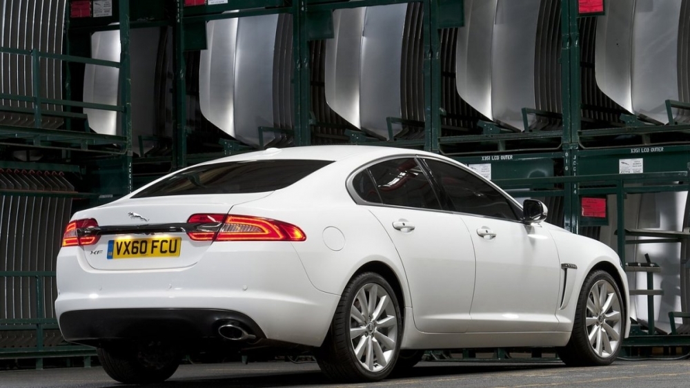 Jaguar_XF_3.0 V6 S/C Premium Luxury