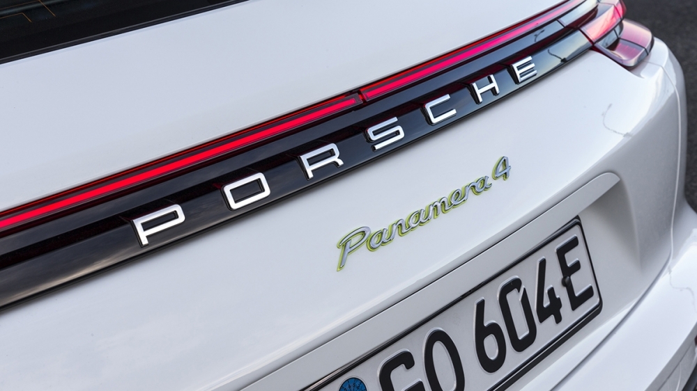 2020 Porsche Panamera Sport Turismo 4