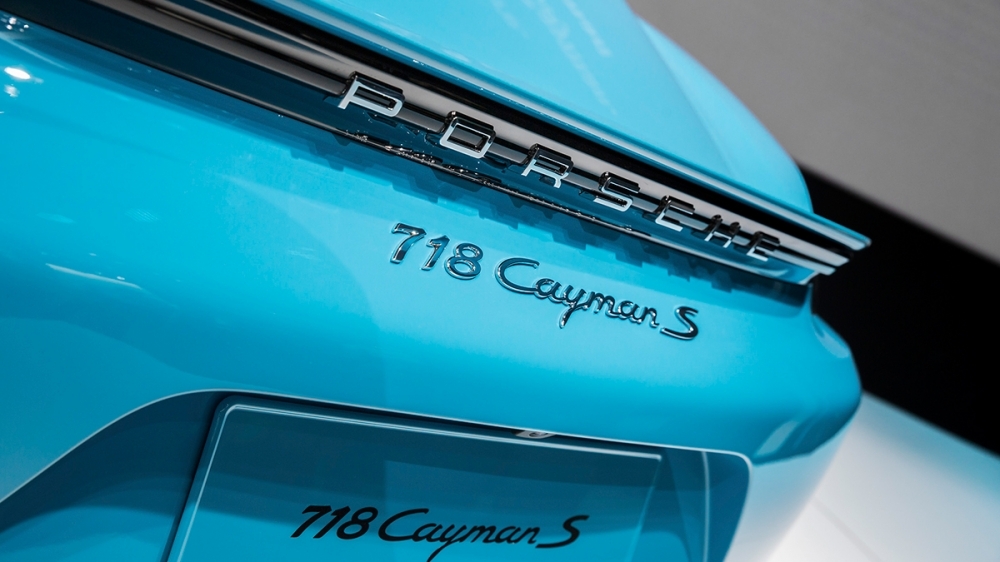 2020 Porsche Cayman S