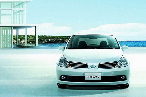 2012 Nissan Tiida 4D 1.6 B