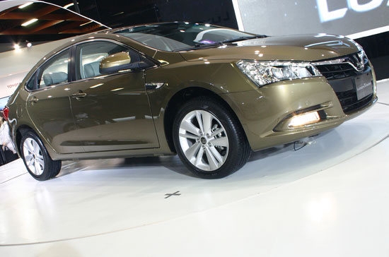2013 Luxgen 5 Sedan 2.0尊爵型