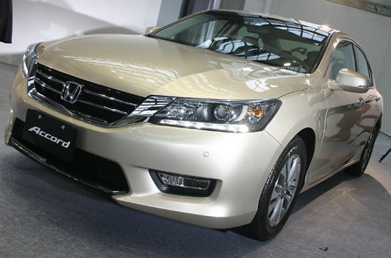 2013 Honda Accord(NEW) 2.4 VTi Luxury