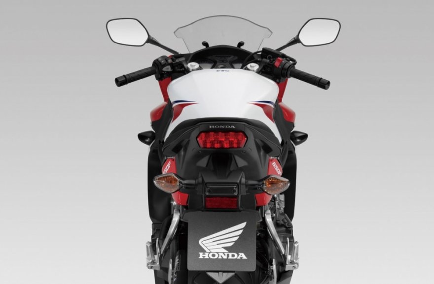 Honda_CBR_650F